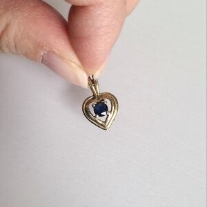 Vintage Dainty Sterling Silver Blue Sapphire Crystal Heart Pendant